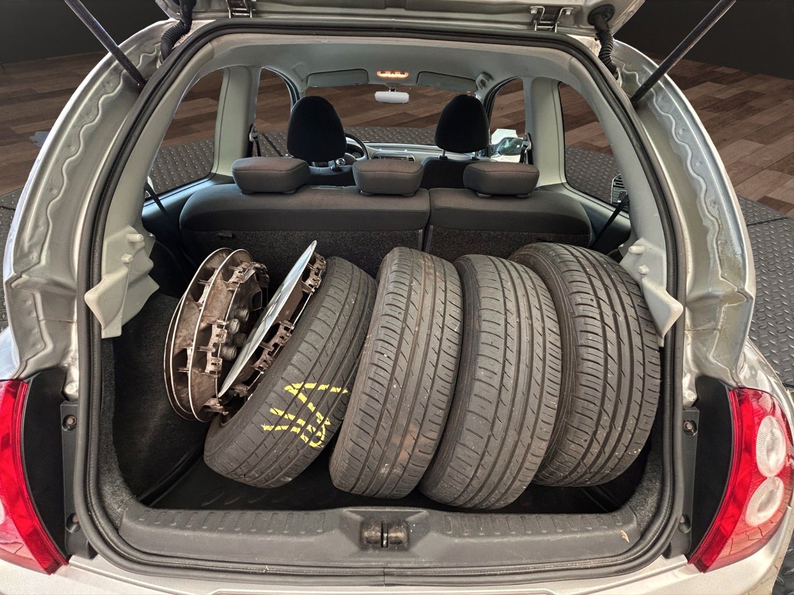 Fahrzeugabbildung Nissan Micra More/Klima/Tempomat/Tüv Neu /1.Hand