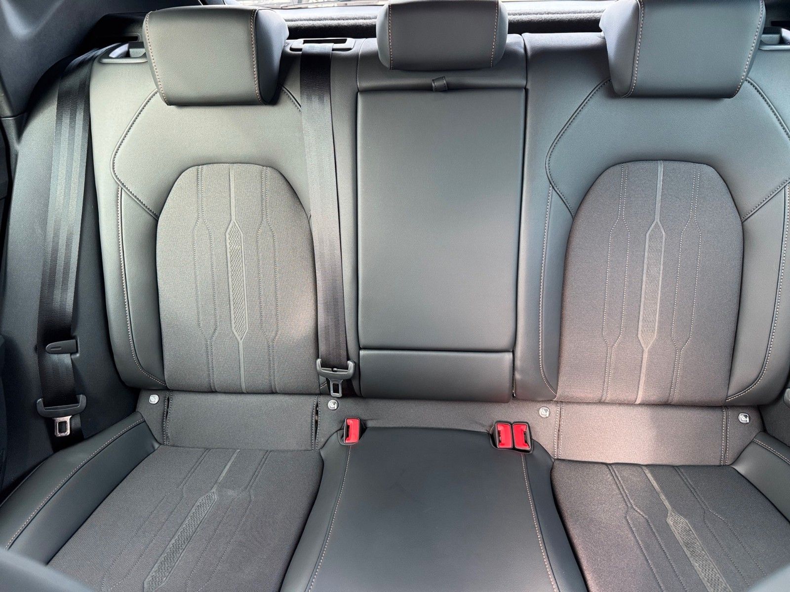 Fahrzeugabbildung CUPRA Leon 1.5 TSI