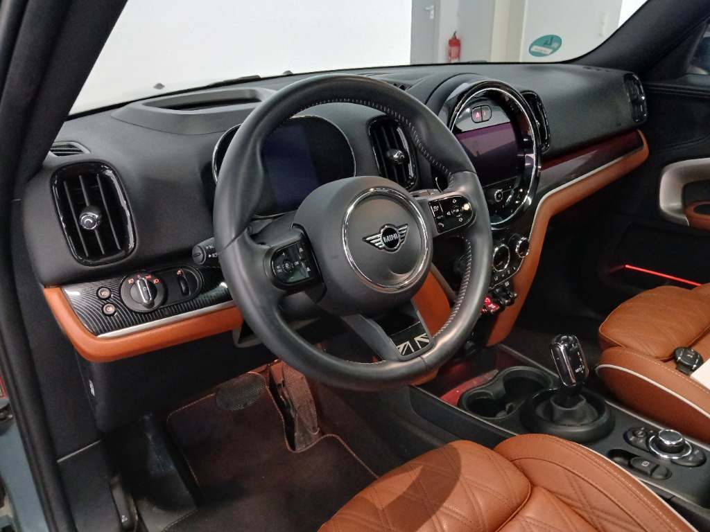 Fahrzeugabbildung MINI Countryman Cooper MINI Yours Trim Premium Plus