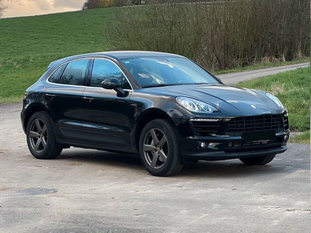 Porsche Macan S Diesel Modelljahr 2017 1. HAND TÜV NEU