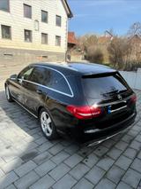 Mercedes-Benz C 200 T AVANTGARDE Autom./360 Grad/LED/Scheckhef - Mercedes-Benz C-Klasse von privat