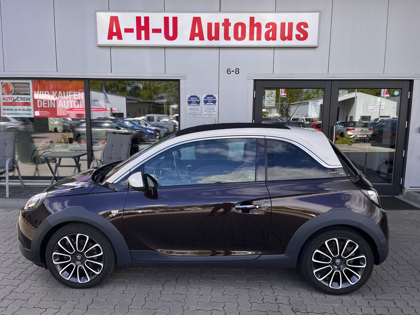 Fahrzeugabbildung Opel Adam Rocks 1.0 Turbo 85 KW Faltdach