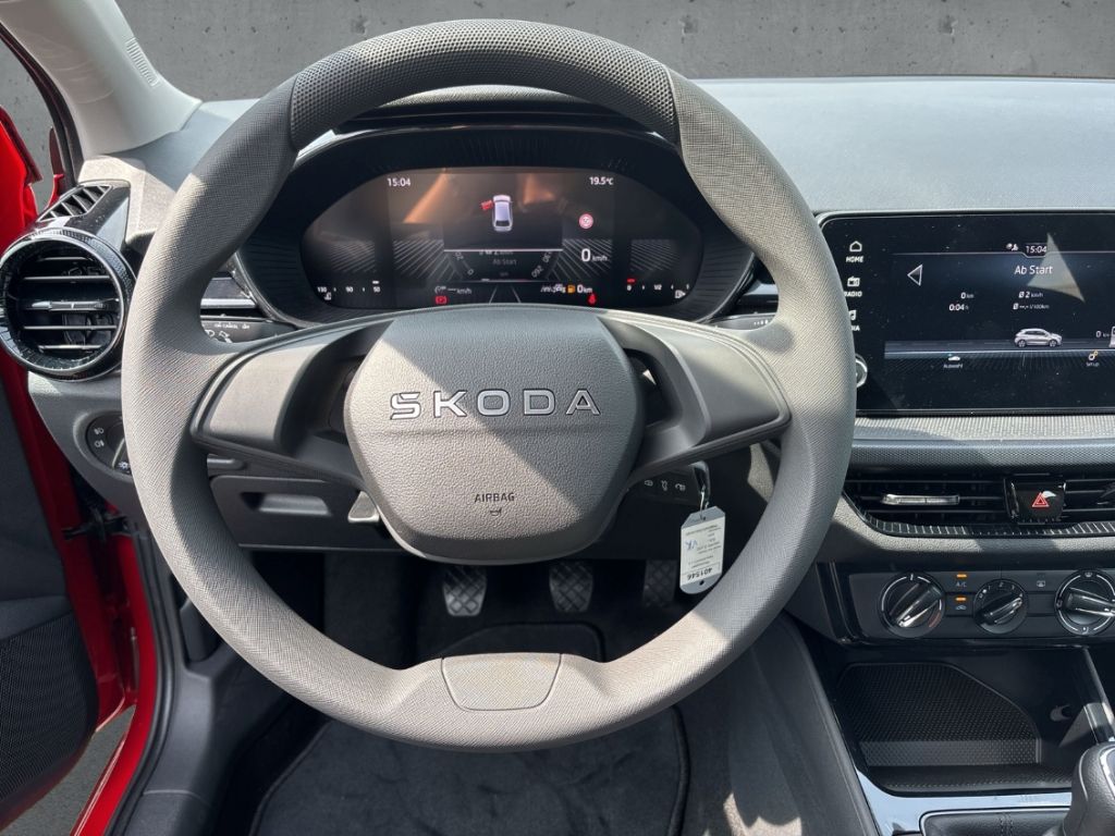 Fahrzeugabbildung SKODA Fabia ESSENCE 1.0 Apple CarPlay Kinders. Vorb.