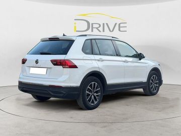 Volkswagen Tiguan - 4