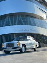 Mercedes-Benz 220 D , W115/8 Oldtimer - Mercedes-Benz: W115