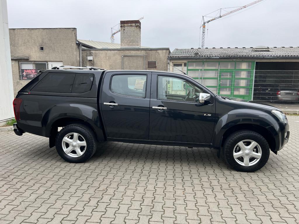 Isuzu D-Max