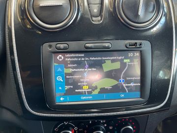 Dacia Sandero II Stepway Celebration *NAVI*PDC*KLIMA*