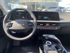KIA EV6 58.3 RWD WP AIR COM ASS SND KIA EV6 58.3 RWD WP AIR COM ASS SND