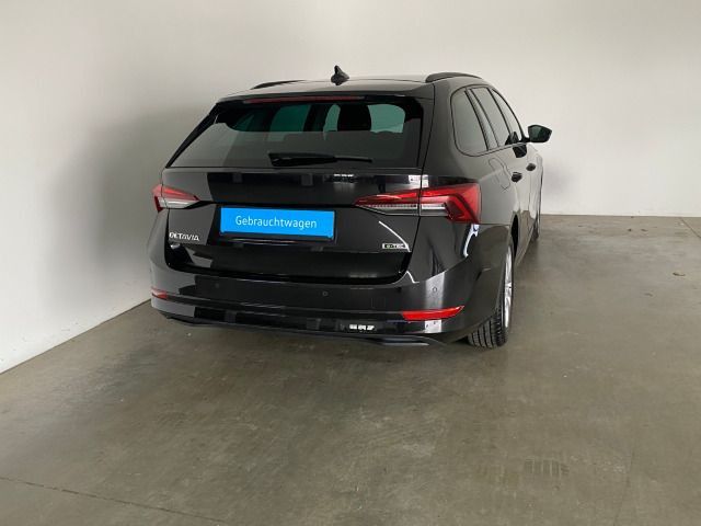Octavia Combi Ambition 1.5 eTSI DSG NAVI+AHK+SHZ