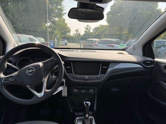 Fahrzeugabbildung Opel Crossland 1.2 Turbo Elegance Paket AT