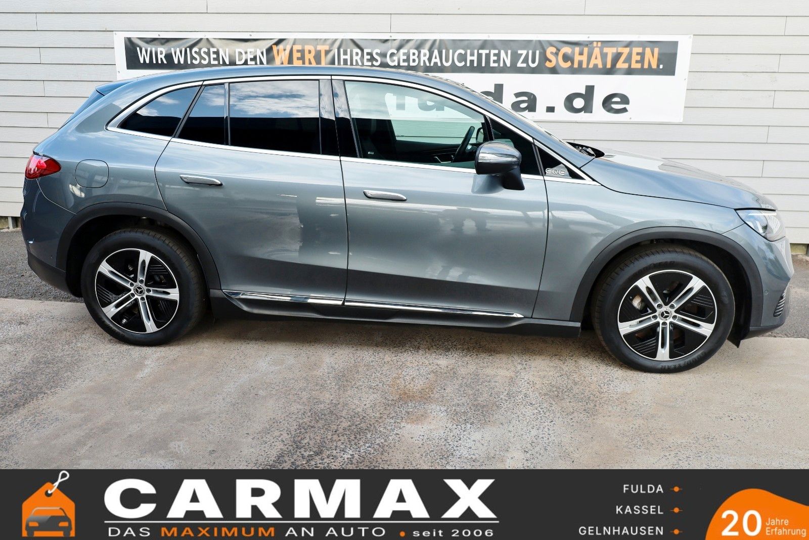 Fahrzeugabbildung Mercedes-Benz EQE SUV 350 Electric Art,Advanced,Kamera,ACC