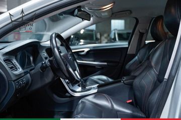 Volvo V60 - 8