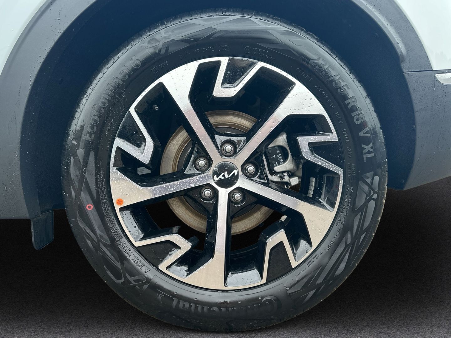 Fahrzeugabbildung Kia Sportage 1.6T 48V 2WD Ultimate Edition  KLIMA +