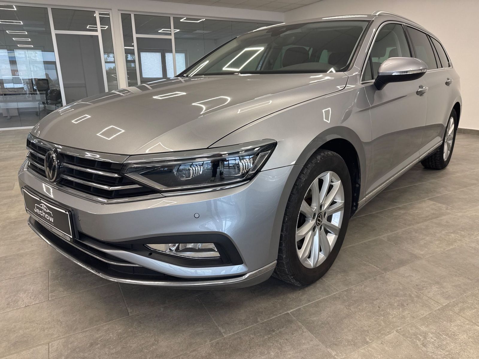 Volkswagen Passat Variant 2.0 TDI Elegance Matrix Ahzv Acc 