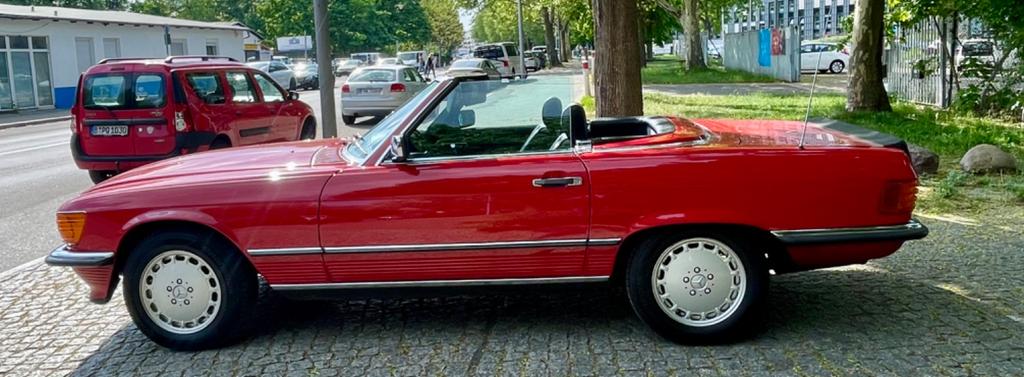 Mercedes-Benz SL 300