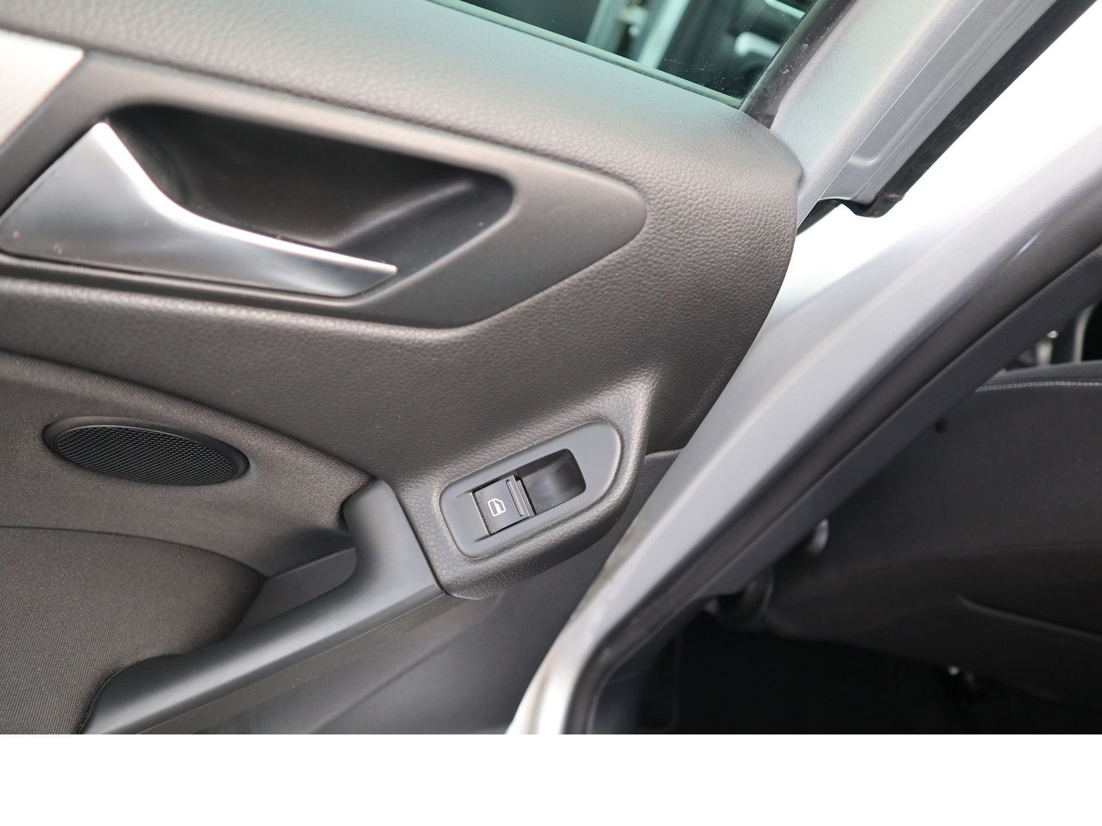 Fahrzeugabbildung Volkswagen Golf Match BlueMotion 1hd Navi Scheckheftgepfleg