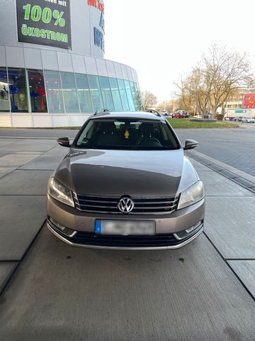 Volkswagen Passat B7 Variant 2.0 TDI - TÜV...