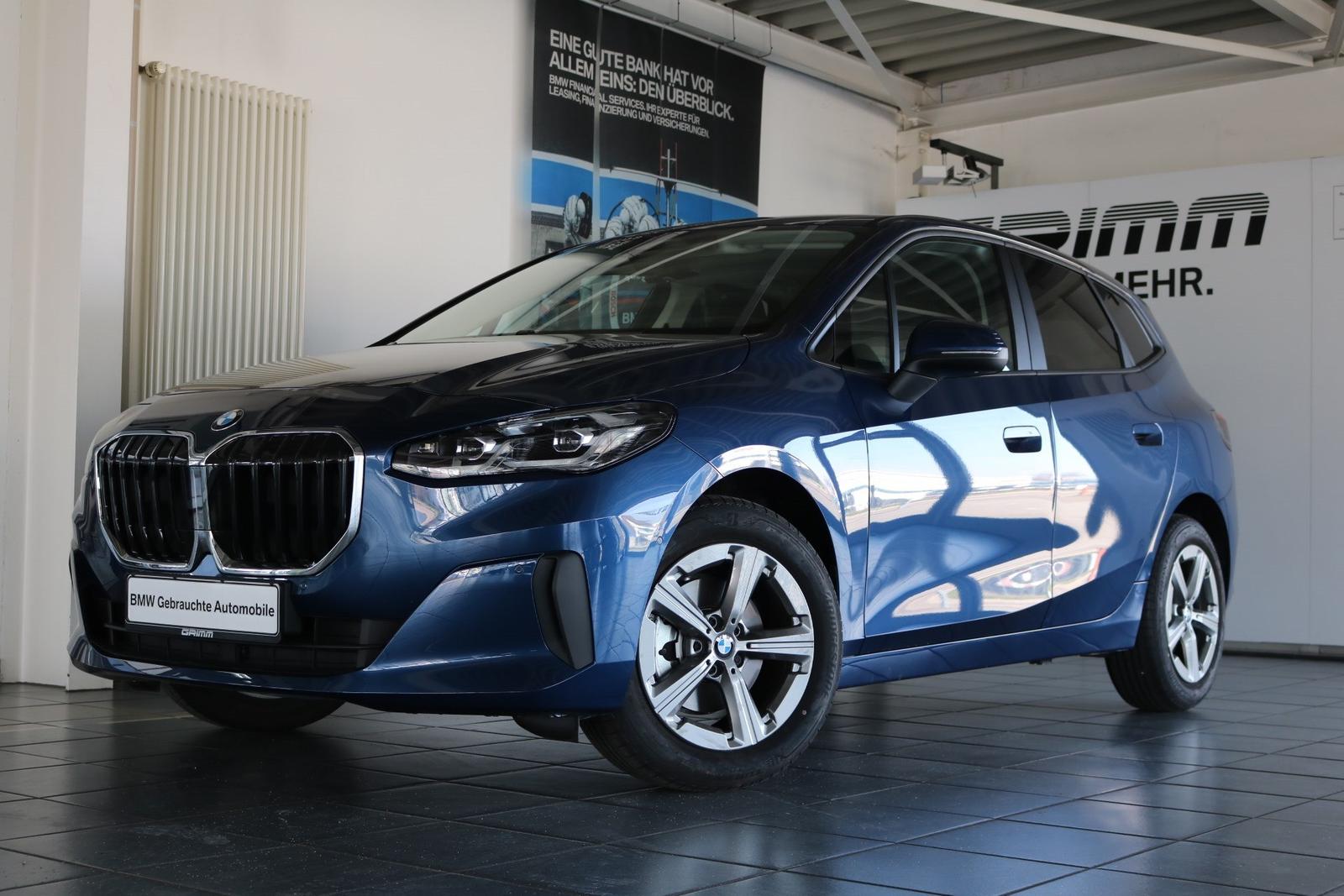 BMW 216i Active Tourer, AHK, Premium-Paket, u.v.m