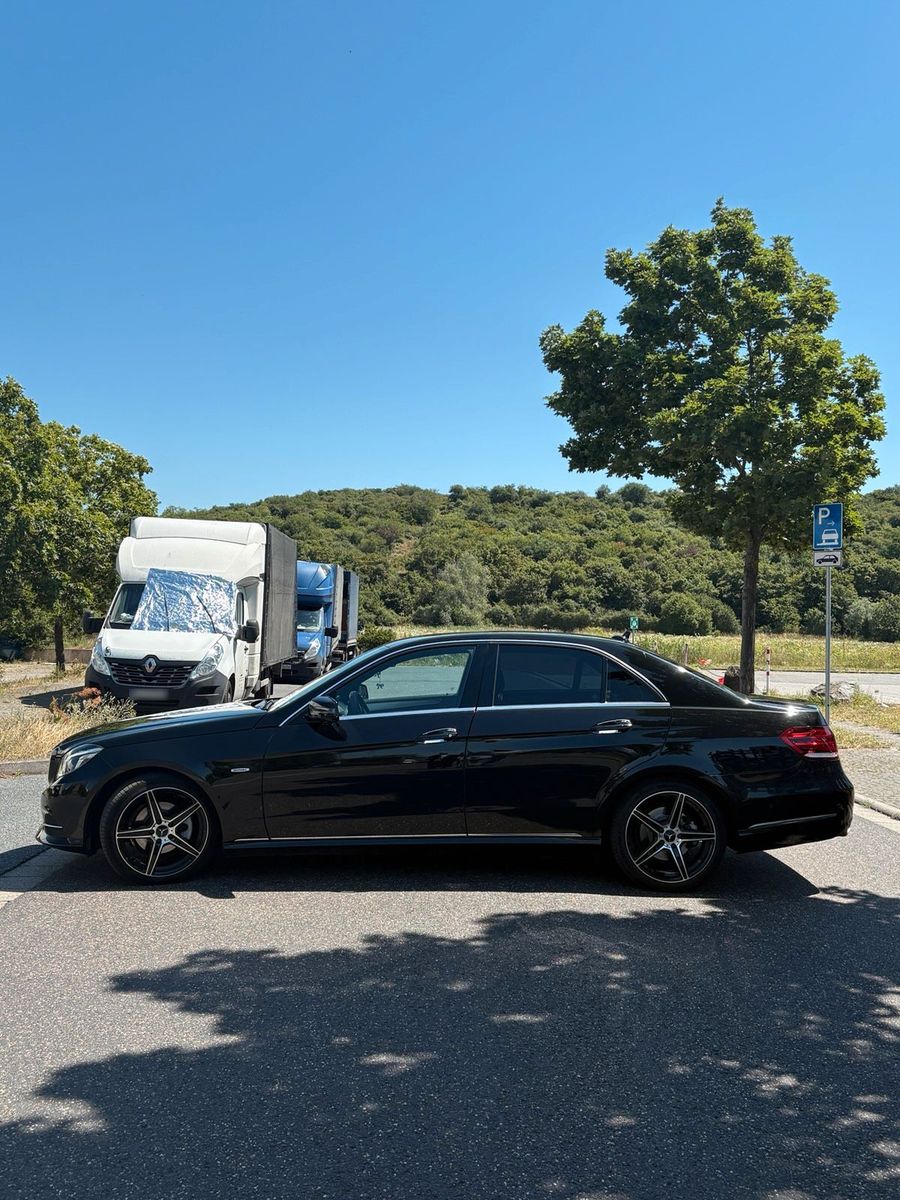 MERCEDES-BENZ Mercedes Benz E220 W212 9G Automatik