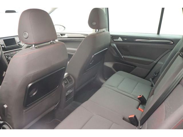 Fahrzeugabbildung Volkswagen Golf Sportsvan VII 1.4 Sound BMT Start-Stopp