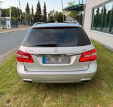 Mercedes-Benz  *Ölküh. + Turbo NEU* Avantgarde  - Mercedes-Benz E 350 in Bremen