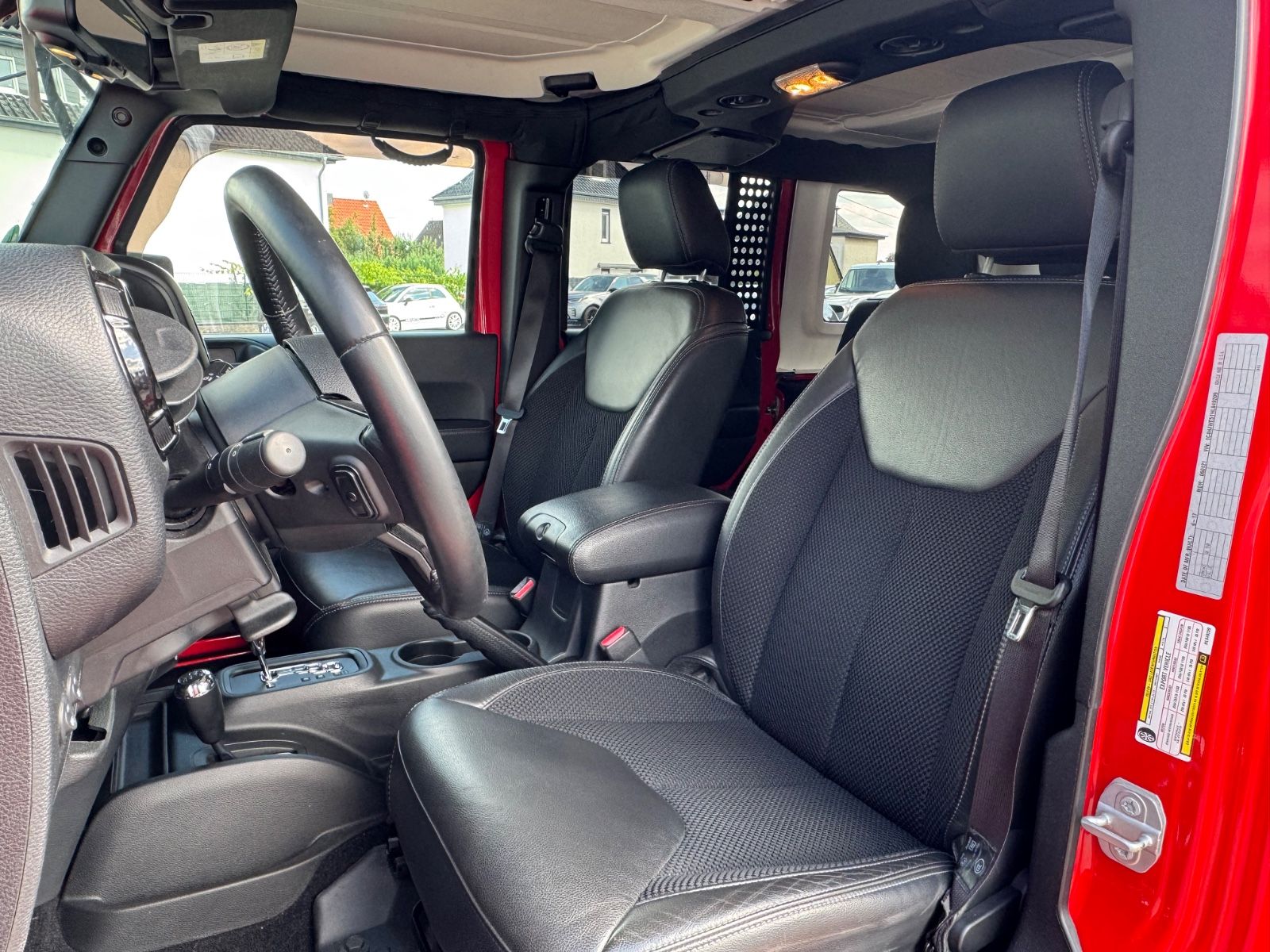 Fahrzeugabbildung Jeep Wrangler Unlimited Night Eagle/SOFT-Top/Daystar/
