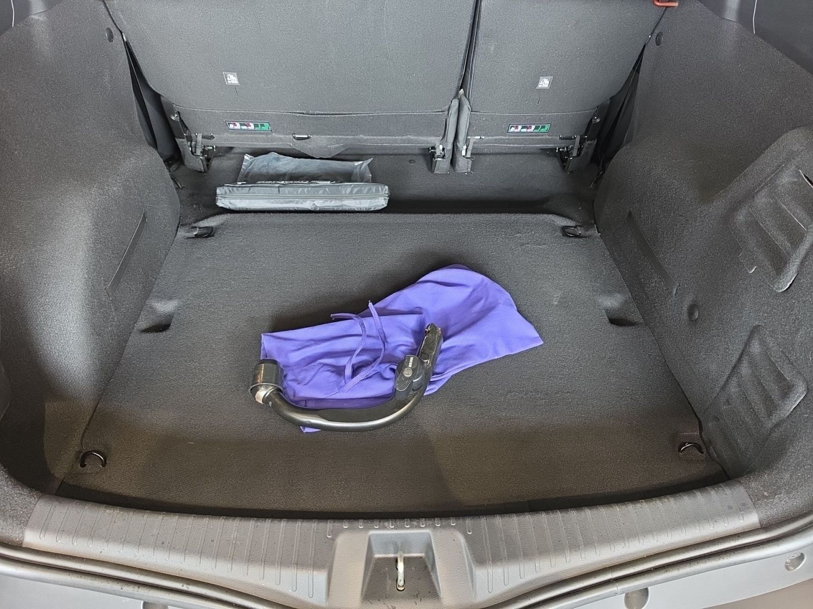 Fahrzeugabbildung Dacia Jogger Extreme+ ECO-G 100 *abn. AHK*All Season*