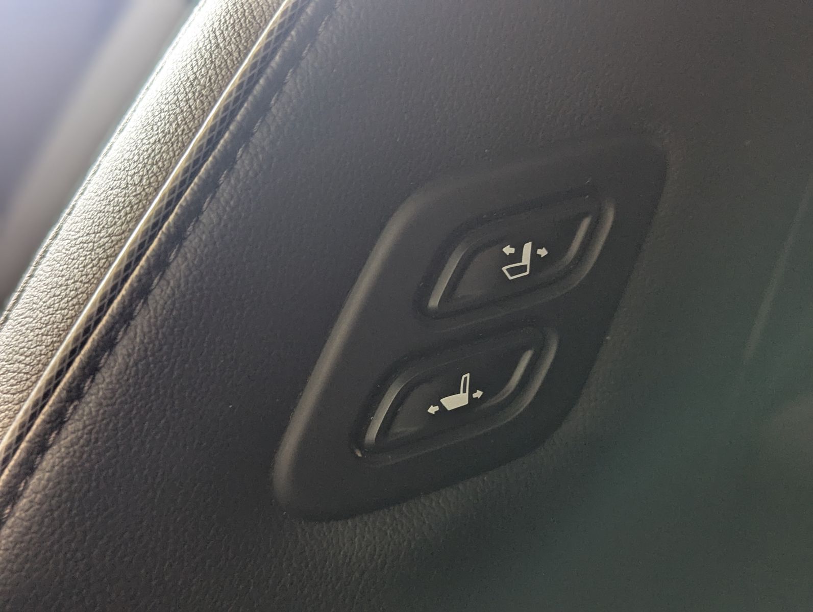 HYUNDAI Tucson 1.8 T-GDI Prime Mild-Hybrid 4WD Pano AHK - Image 33