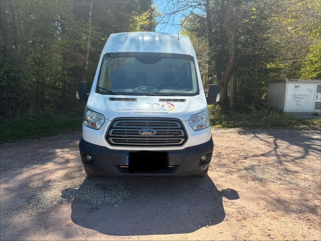 Image of Ford Transit