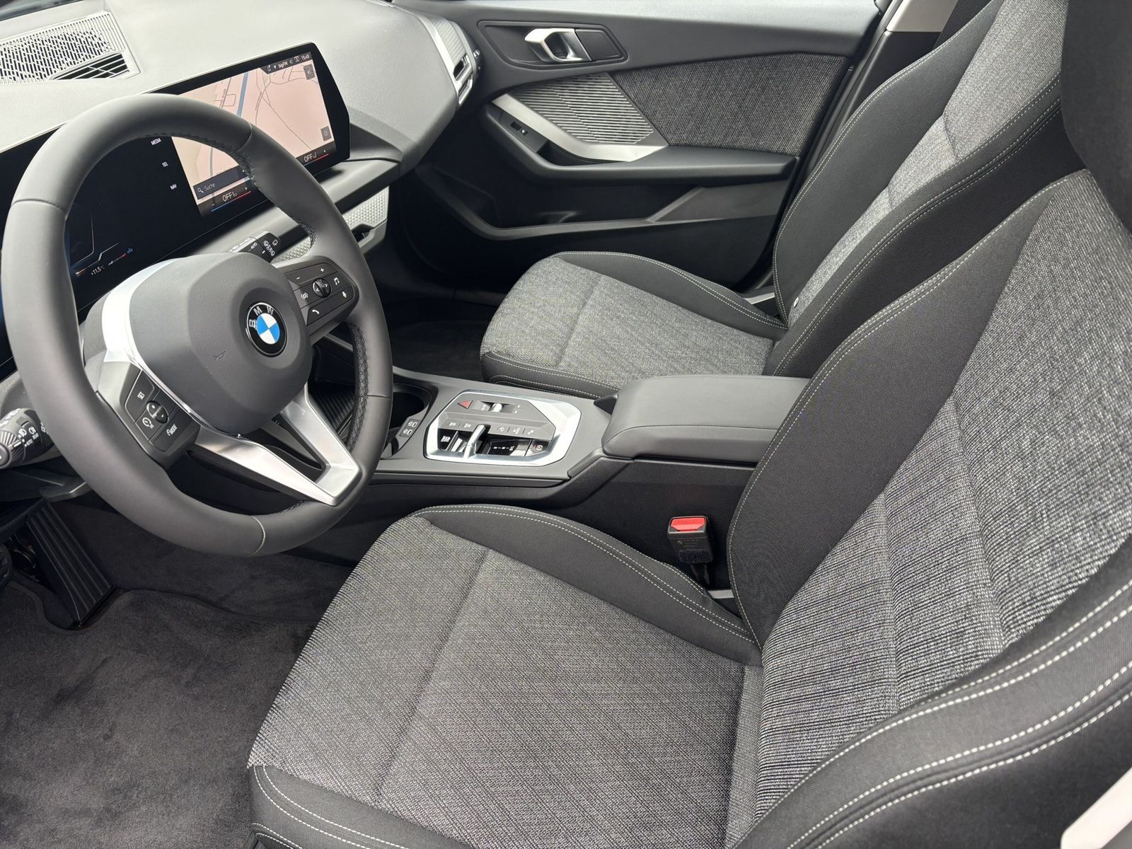 BMW 120 - Bild 11