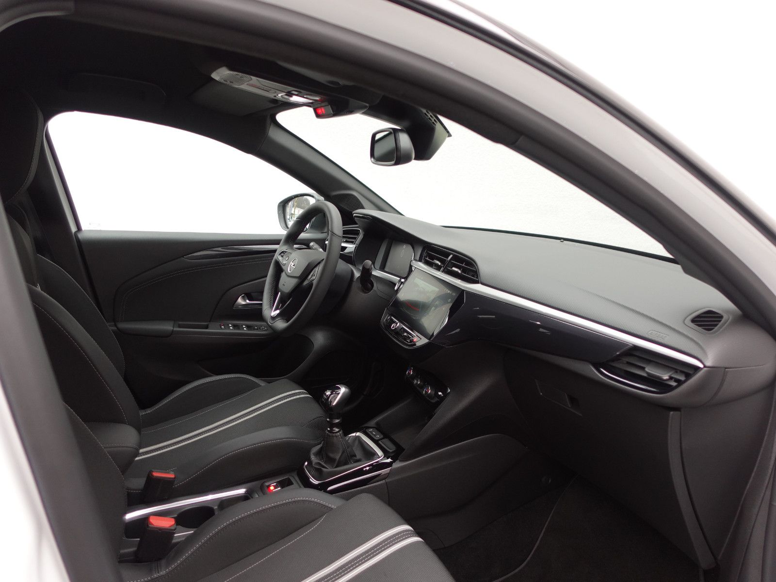 Fahrzeugabbildung Opel Corsa 1.2 Turbo GS Navi,Allwetter,Kamera,PDC,LED