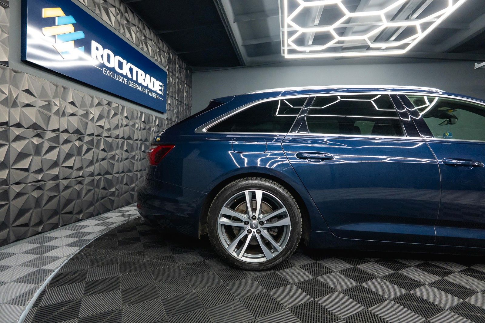 Fahrzeugabbildung Audi A6 Avant 50 TDI quattro S-Line Sport Plus | ACC