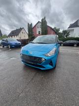 Hyundai i10 Trend Automatik 1. Hd 6900km Klima  PDC - Hyundai i10 Gebrauchtwagen in München