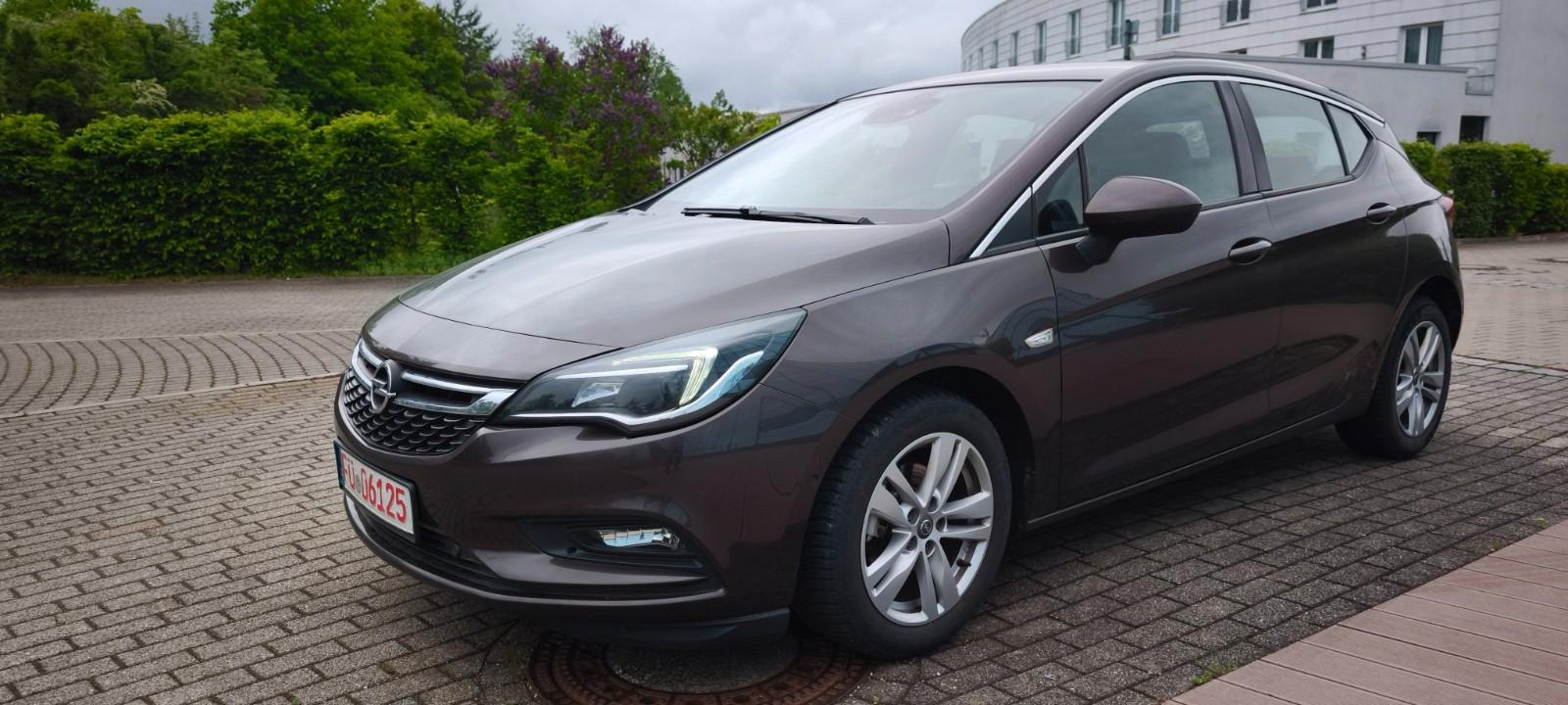 Opel Astra K Lim. 5-trg. Business,Leder,Navi,LED