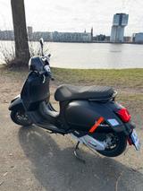 Vespa GTS 125 Super Sport E5 - Vespa Motorräder in Köln