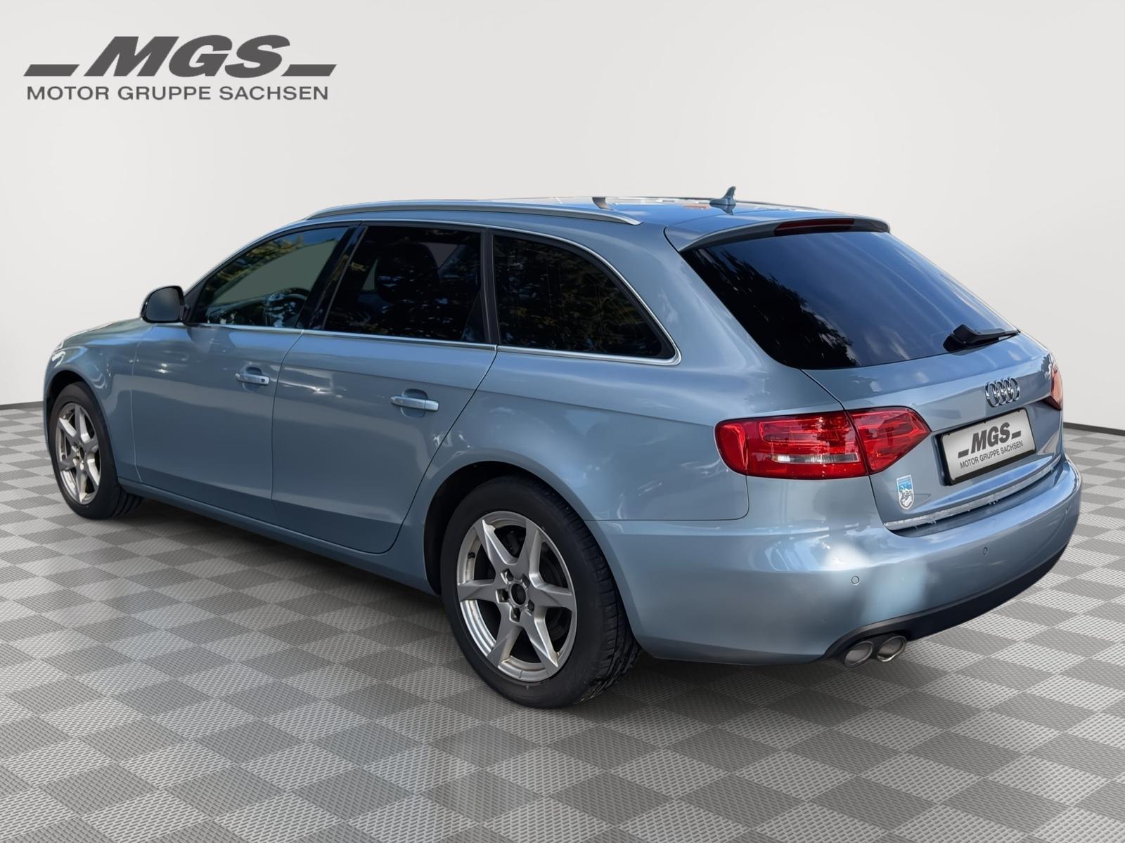 Audi A4 2008 — photo 24