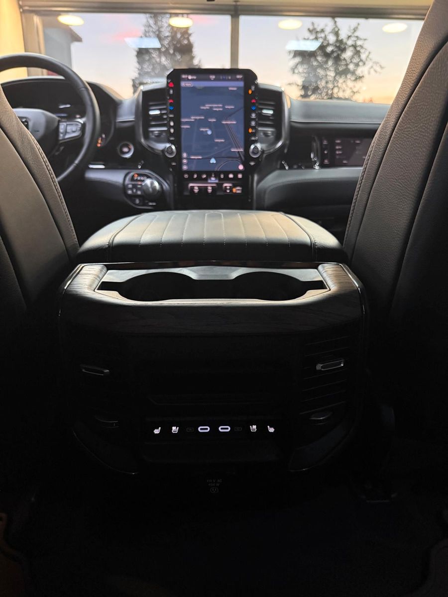 Fahrzeugabbildung Dodge RAM LIMITED HEMI V8-RAMBOX-TAILGATE-SOFORT!!!