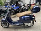 Vespa Primavera 50 mit Topcase - VESPA TOPCASE