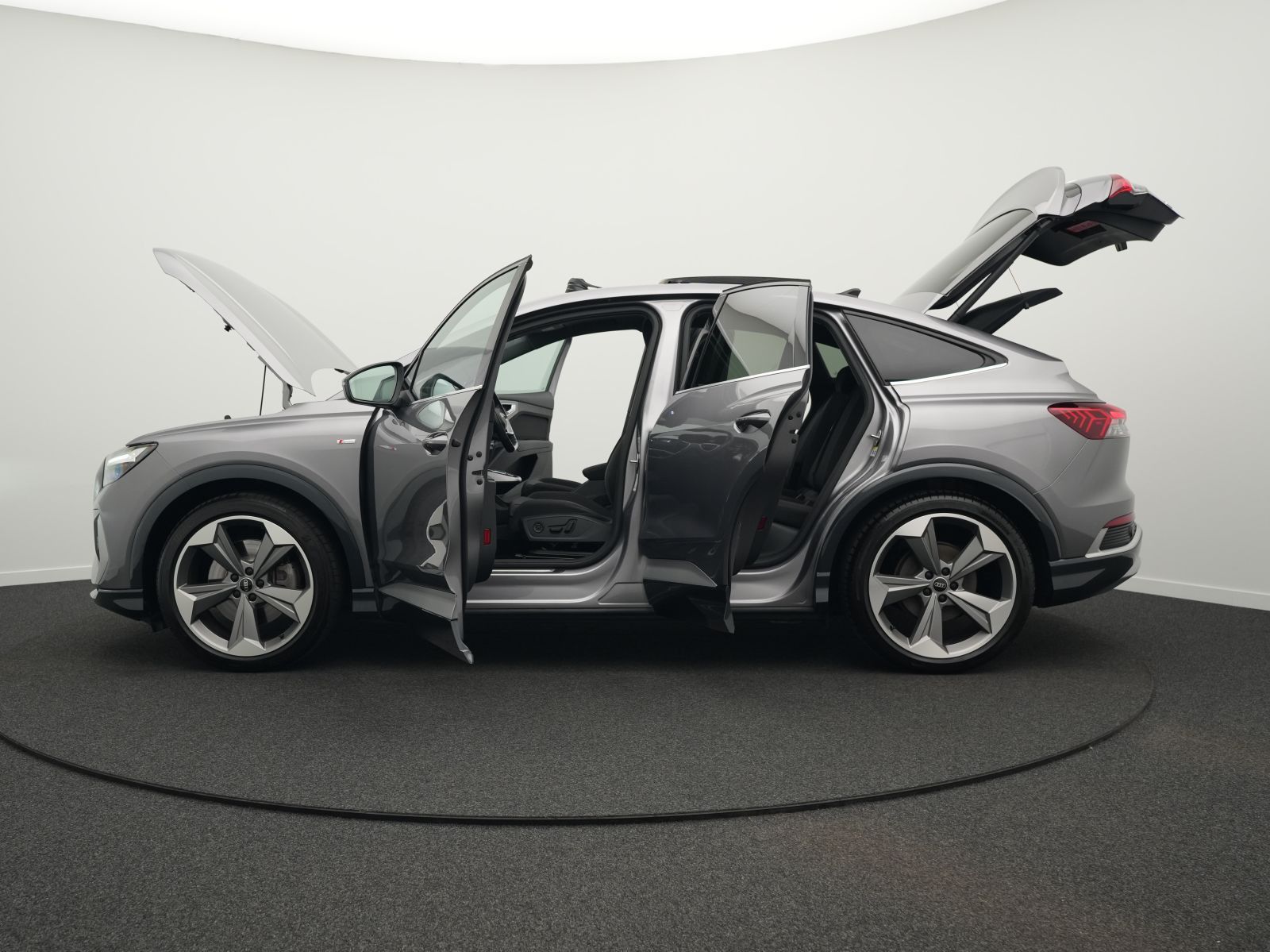 Audi Q4 e-tron - Bild 38