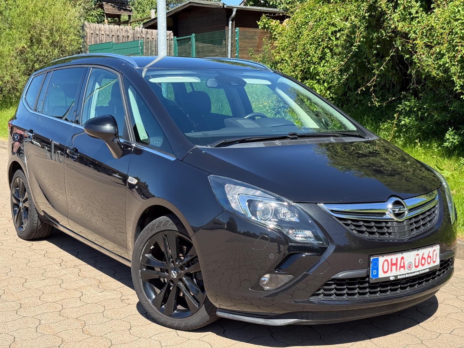 Opel Zafira C Tourer 1,4 Turbo Innovation Bi-Xenon !!