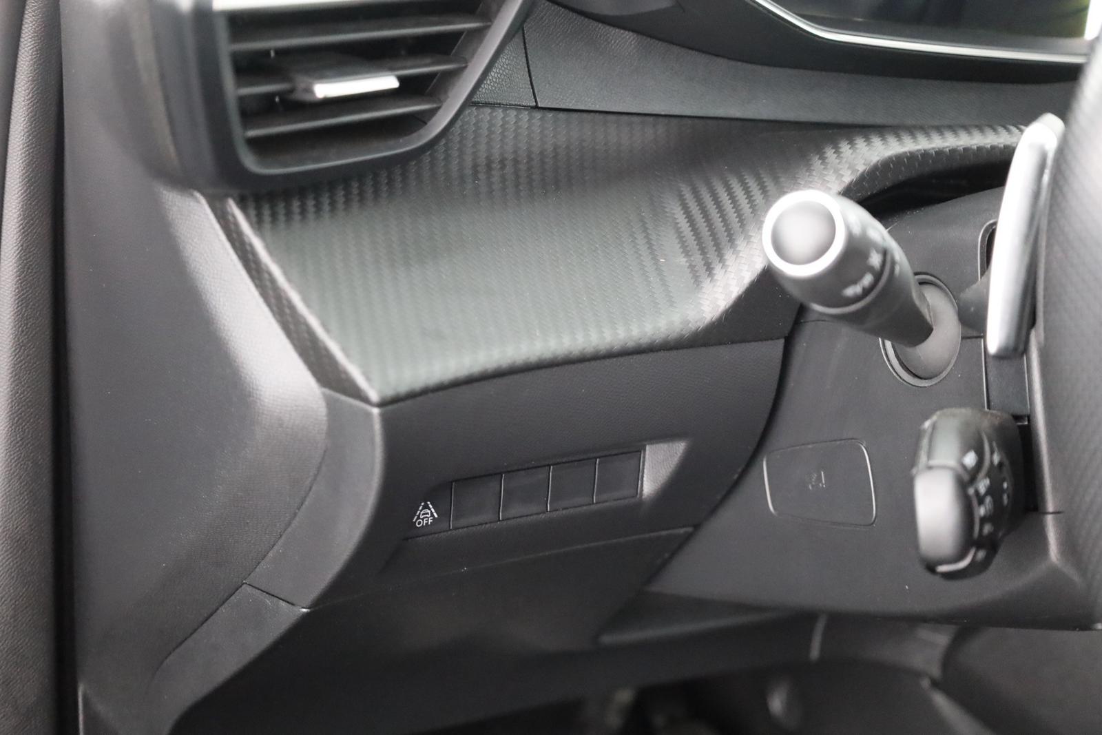 Peugeot 2008 GT PureTech 130 Aut. LED Navi Kamera