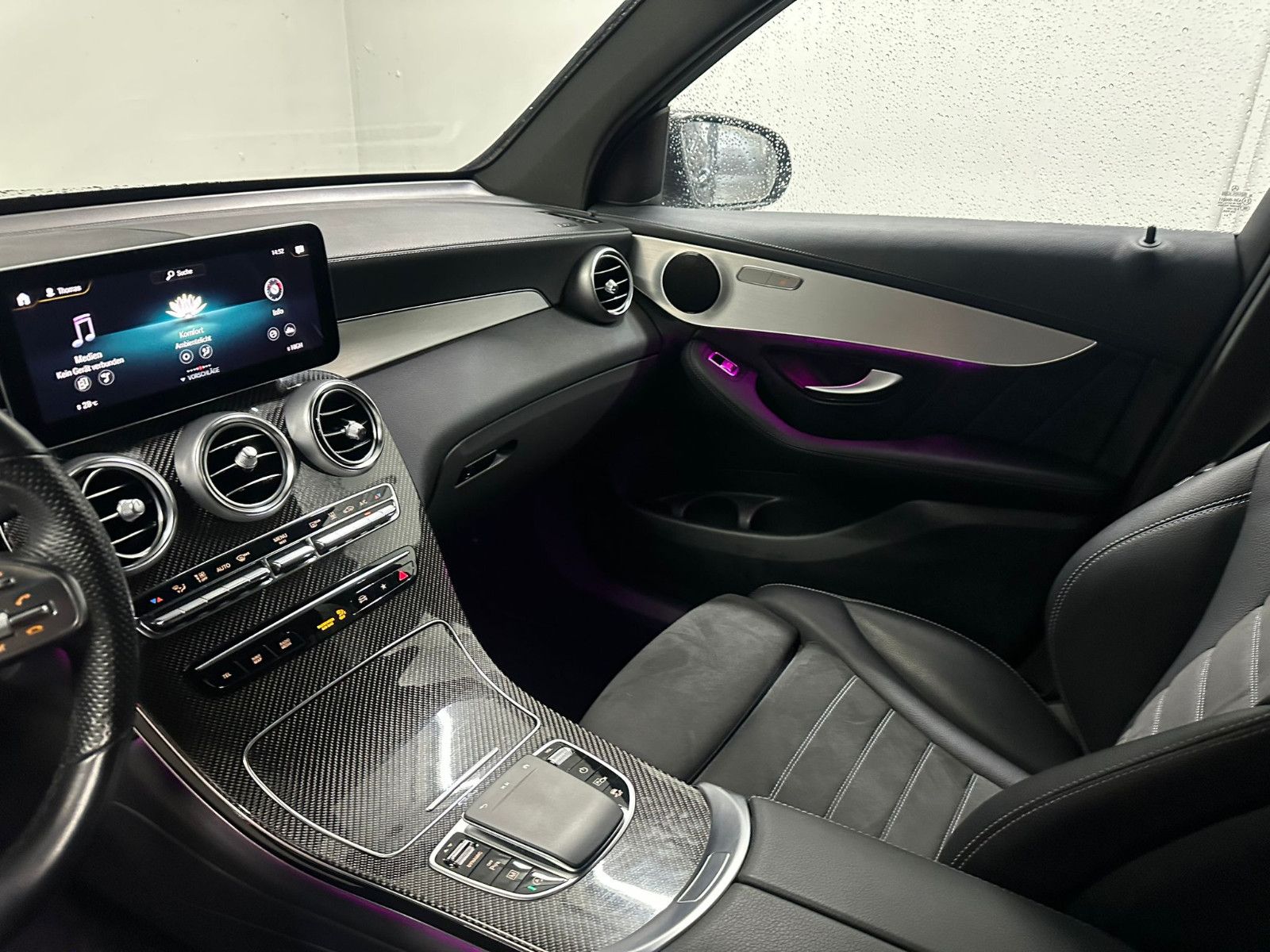 Fahrzeugabbildung Mercedes-Benz GLC 220 d 4MATIC *AMG-LINE*NIGHT*360*