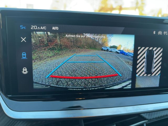 Foto Nummer 18: PEUGEOT 208