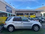 Mercedes-Benz ML270CDIFinalEditioAutomatikTüvNeu,AHK3500tLEDER - Mercedes-Benz ML 270: Cdi
