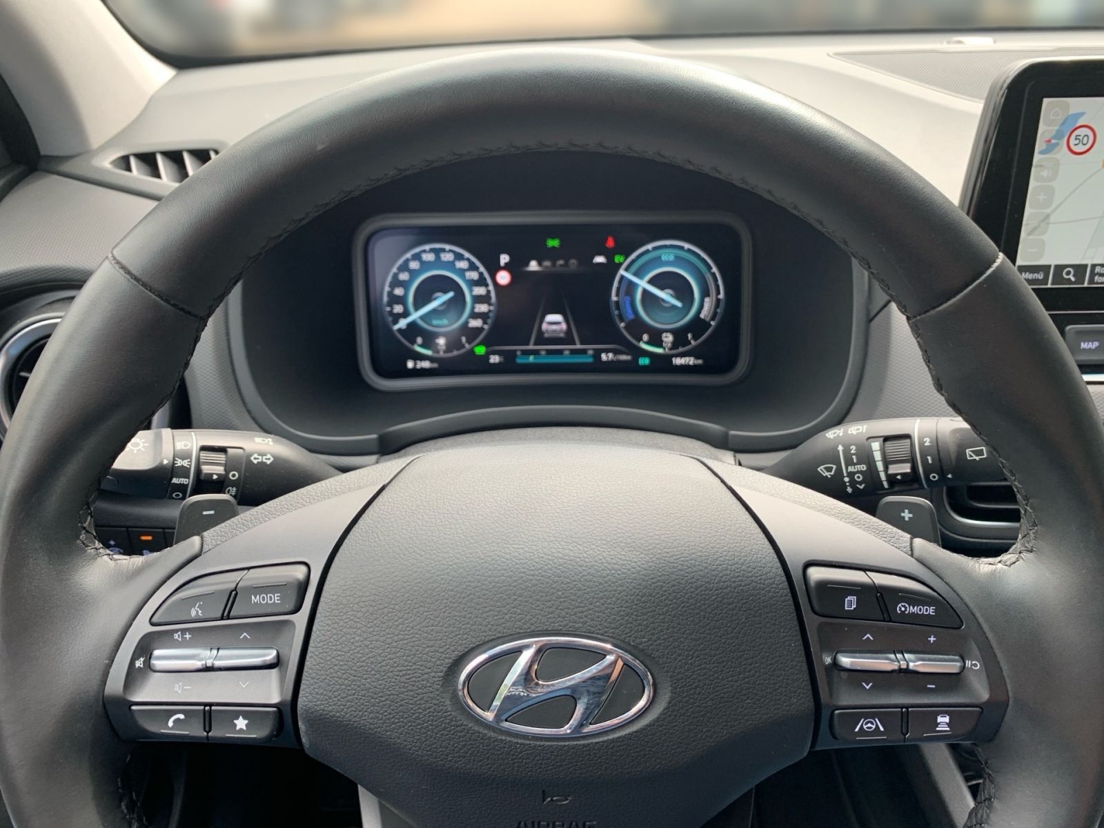 Fahrzeugabbildung Hyundai KONA 1.6 GDI Trend Hybrid Navi Assi