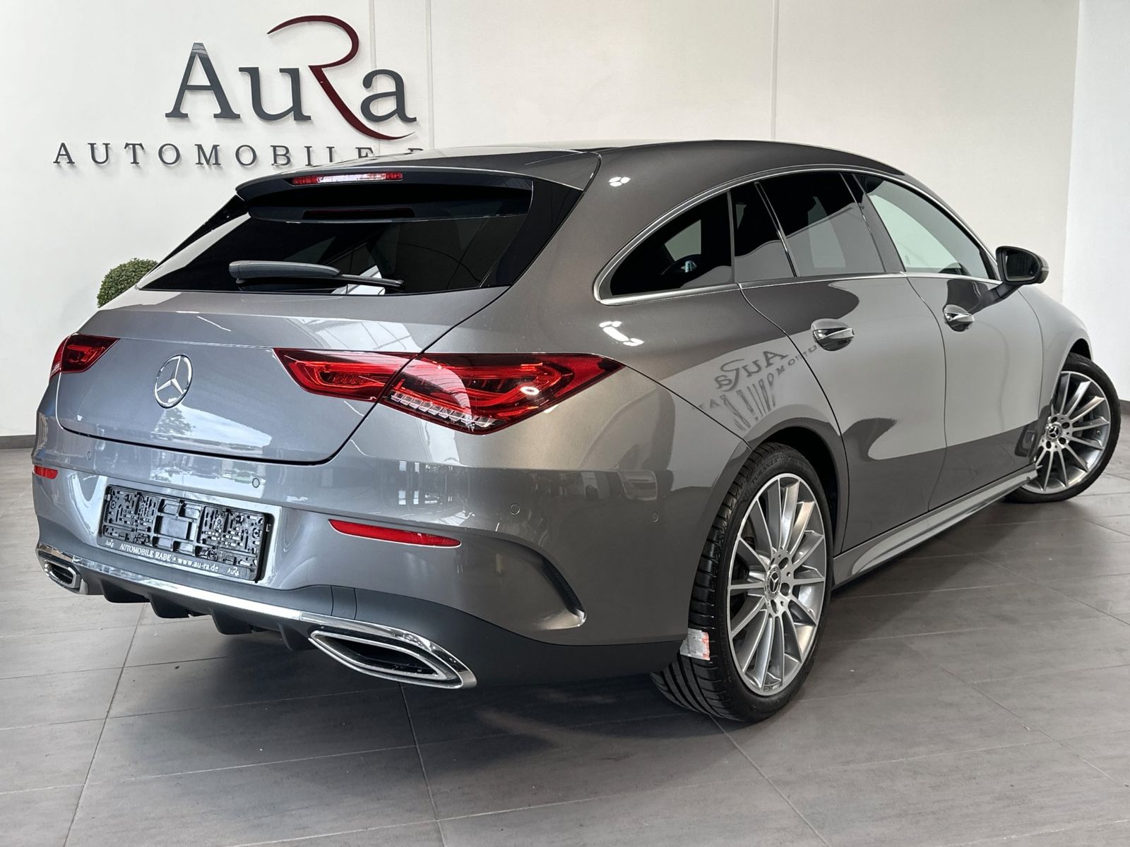 Fahrzeugabbildung Mercedes-Benz CLA 200 Shooting Brake 4M AMG-Line NAV+LED+360°
