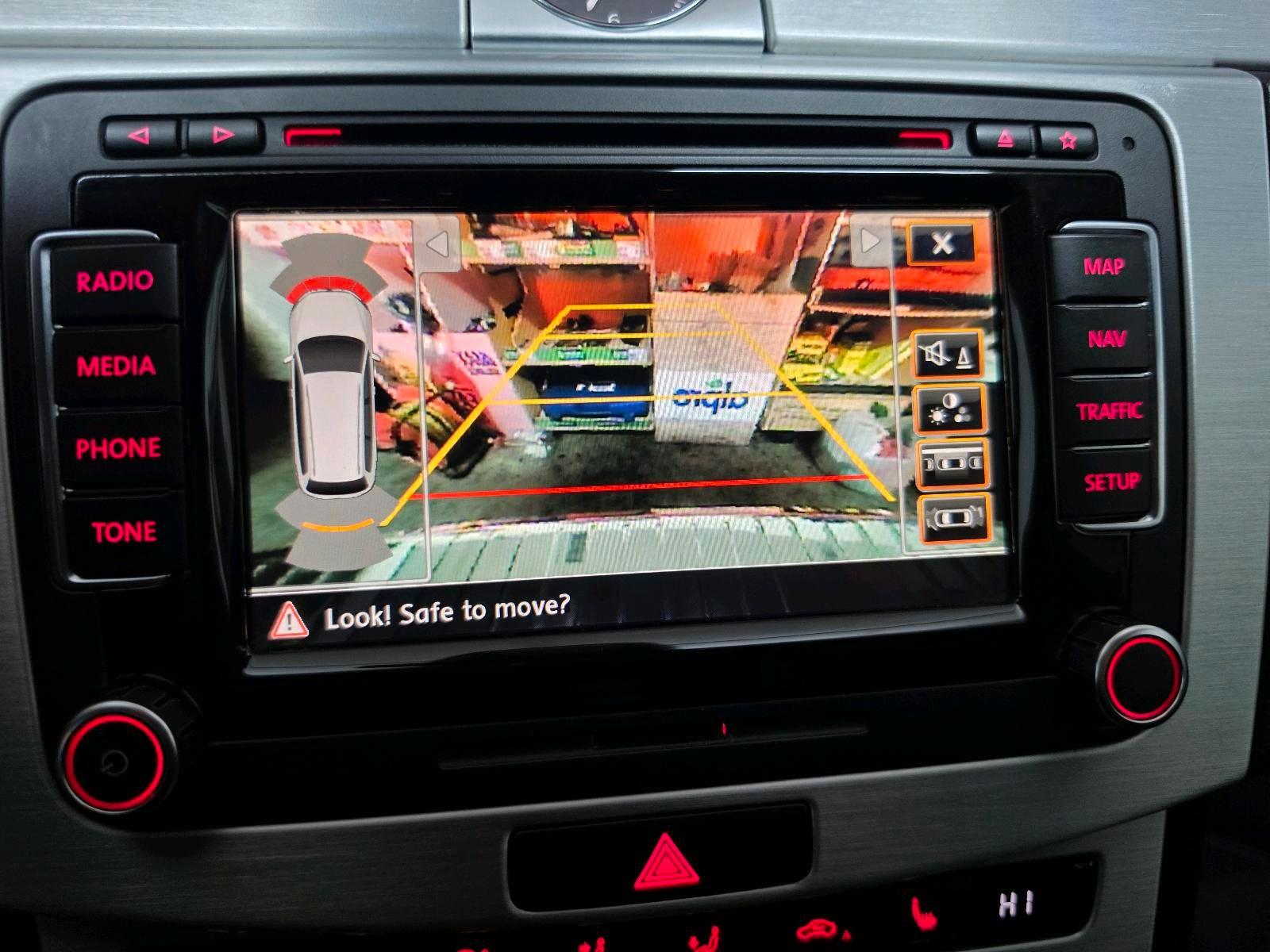 Volkswagen Passat 2014 — photo 9