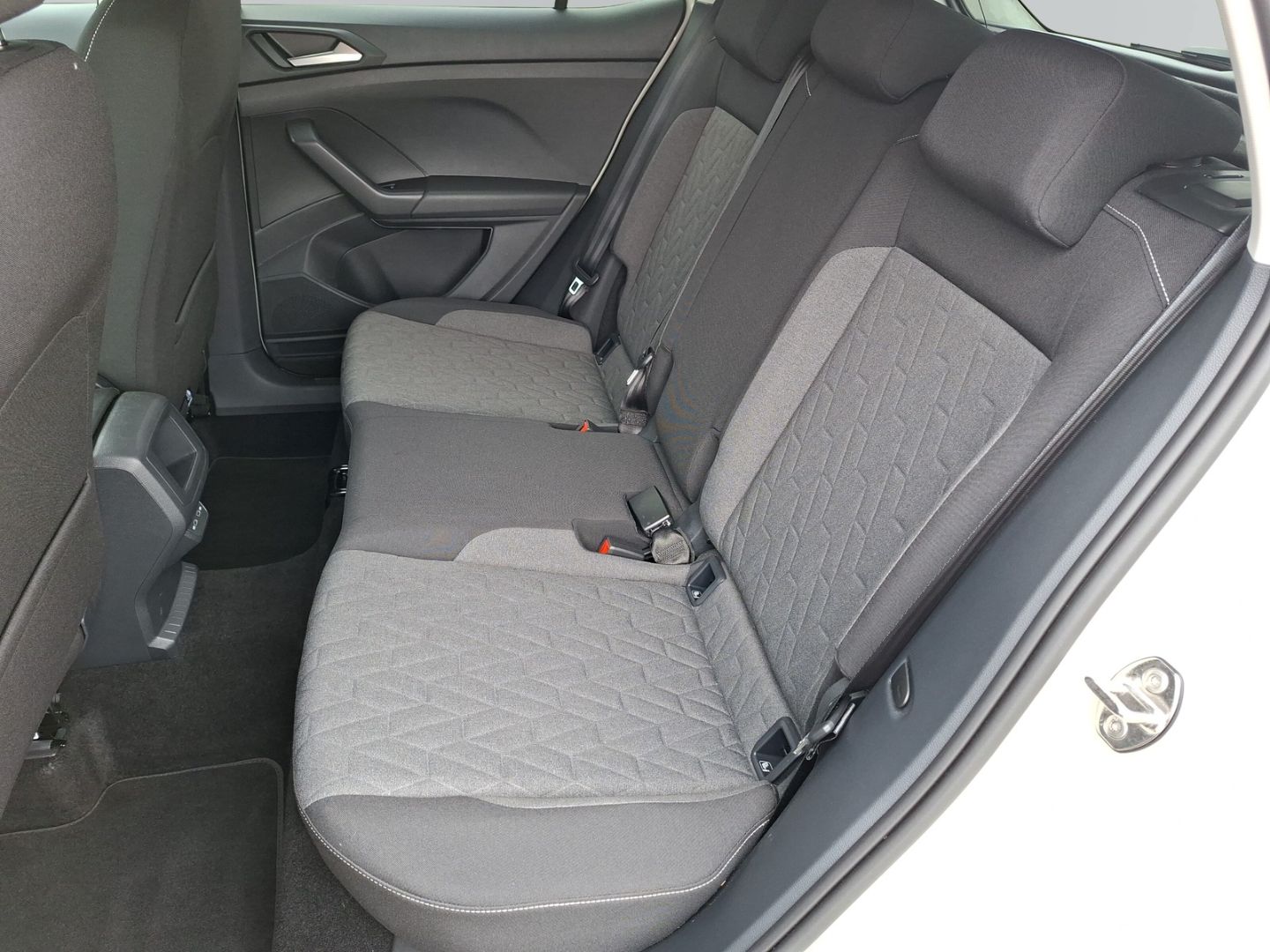 T-Cross 1.0 TSI Life *NAVI*LED*ACC*APPCONNECT*