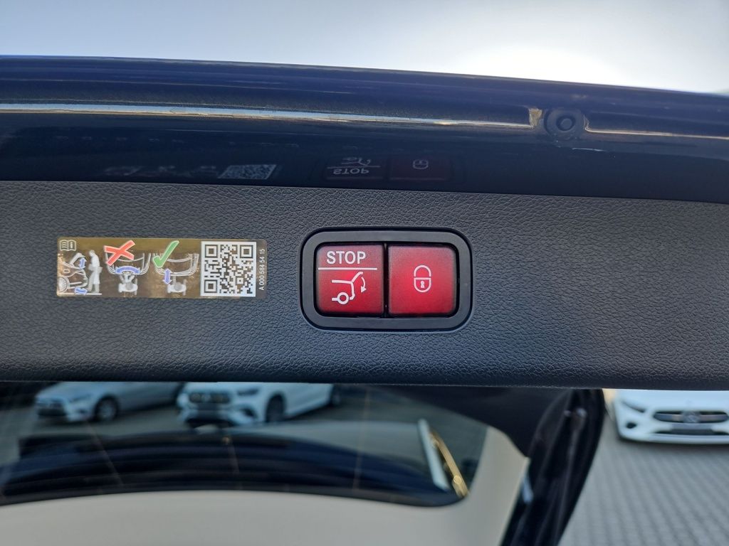 Fahrzeugabbildung Mercedes-Benz E 300 eT Avantg. Distronic+ AHK HUD Memory 360°