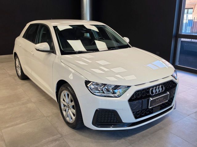 AUDI Audi A1 1.0 tfsi s-tronic OK NEOPATENTATI